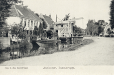 7193 Gezicht op de Angstel met ophaalbrug en de Rijksstraatweg te Baambrugge (gemeente Abcoude-Baambrugge), uit het ...